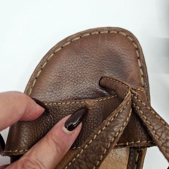 Born Brown Leather Cross Strap Thong Sandals Women's Size 9 40.5 - Picture 10 of 11